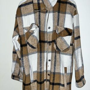 Over sized shacket size M